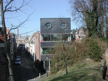 Nobeldwarsstraat