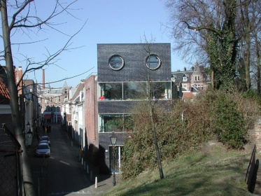 Nobeldwarsstraat